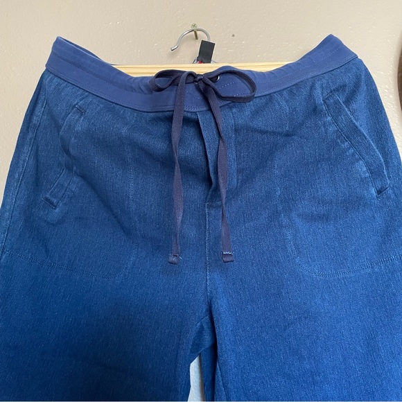 NWOT Women’s - intro love the fit - Stretch Jeggings Straight-leg Jeans - Picture 4 of 8